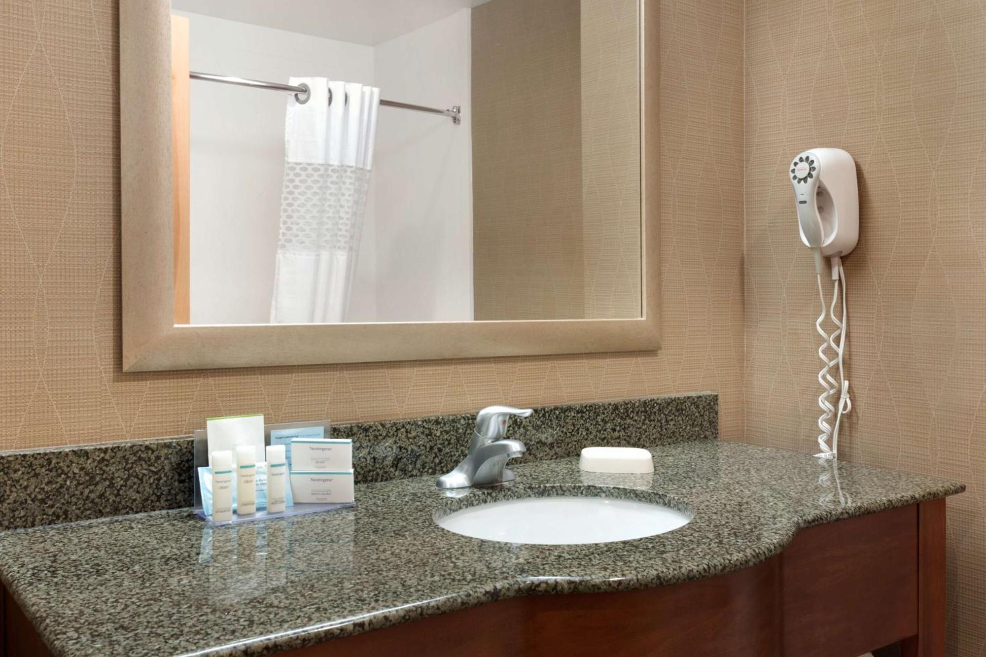 Hampton Inn & Suites Birmingham Airport Area Irondale Dış mekan fotoğraf