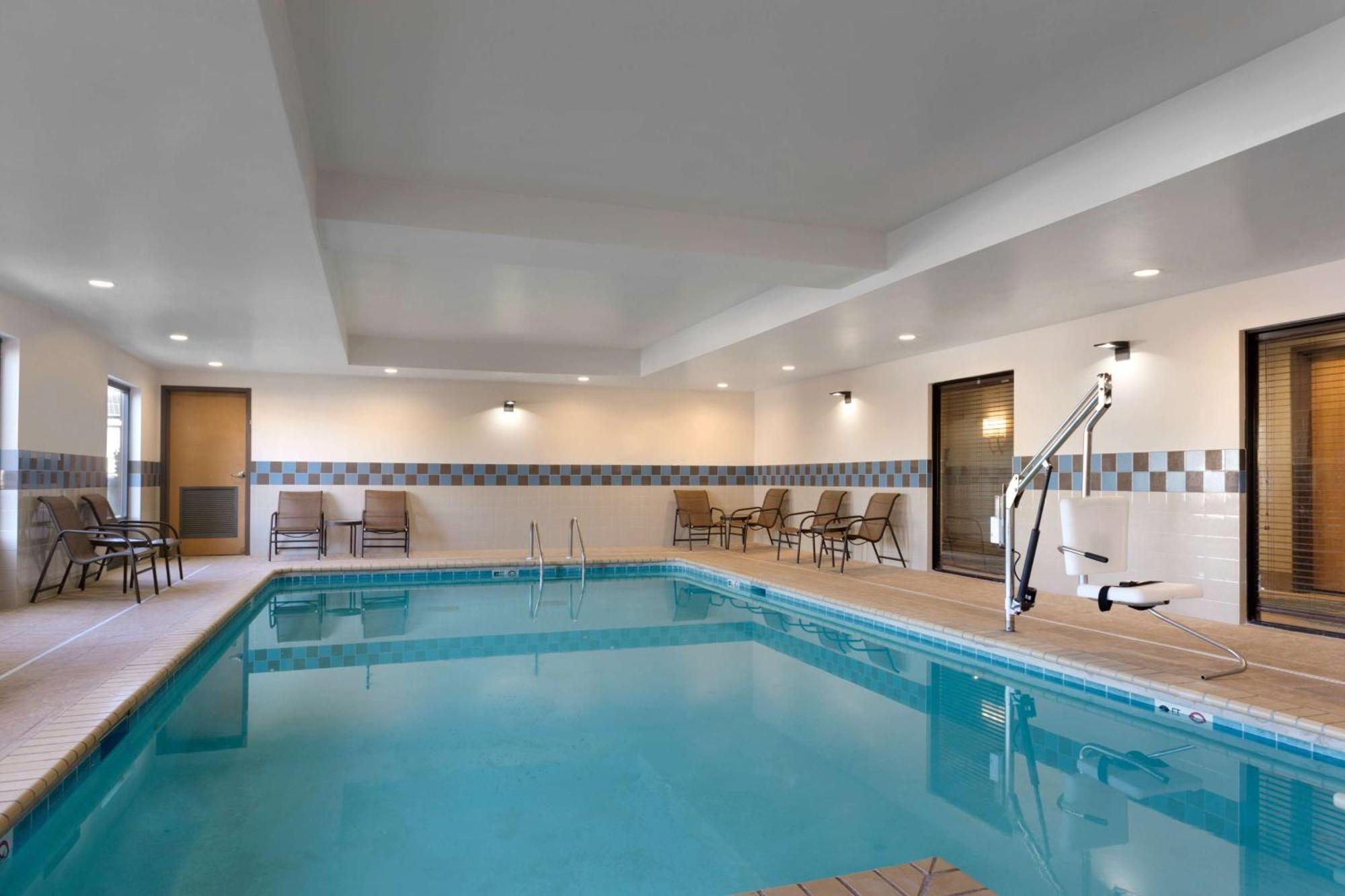 Hampton Inn & Suites Birmingham Airport Area Irondale Dış mekan fotoğraf