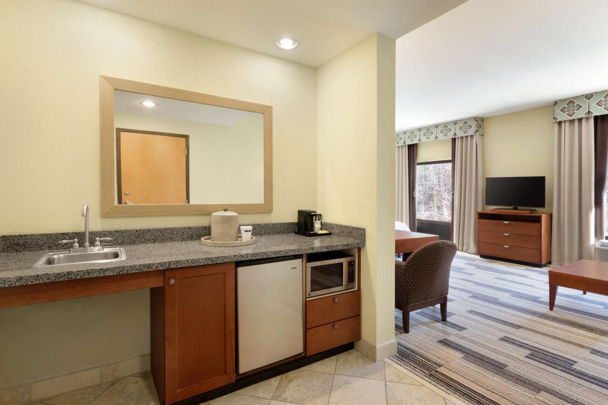 Hampton Inn & Suites Birmingham Airport Area Irondale Dış mekan fotoğraf