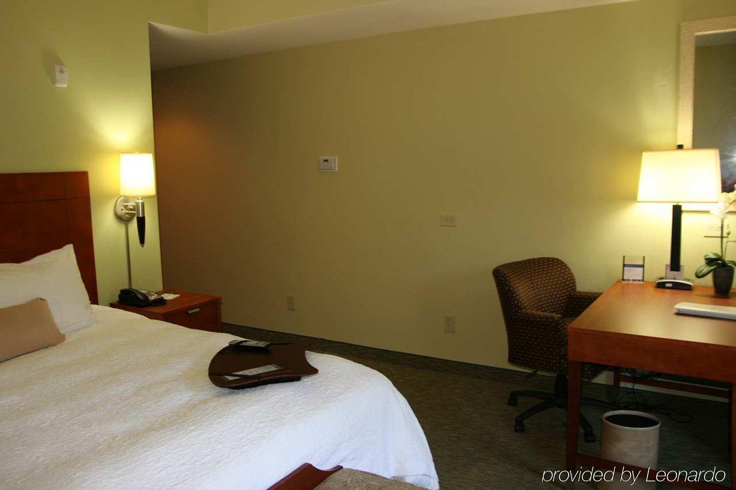 Hampton Inn & Suites Birmingham Airport Area Irondale Oda fotoğraf